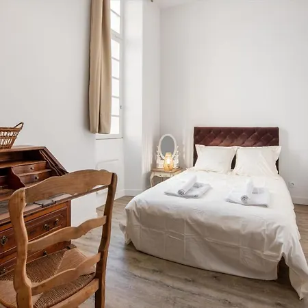 Bright Spacious Well-equipped *